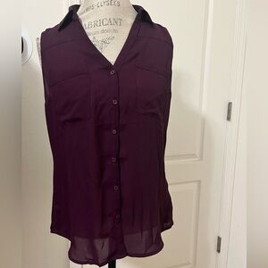 Express sleeveless button up blouse